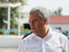 Володин — депутатам и прокурорам: «Вы должны спрашивать с министра образования, а не с директоров школ»