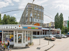 Саратовцы требуют сноса ларьков