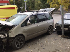 Утром в Ленинском районе Саратова в ДТП травмировались две пенсионерки