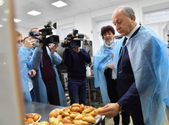 Валерий Радаев нашел поставщиков «кондитерки» для правительственной столовой