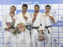 Максуд Ибрагимов завоевал серебряную медаль на чемпионате России по дзюдо