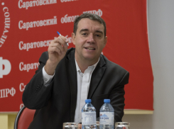 «Мы сейчас на тебя заявление об изнасиловании напишем»: члену УИК от КПРФ пытались заткнуть рот