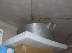 Воды дома – по щиколотку: жители Саратова «утонули» в собственных квартирах