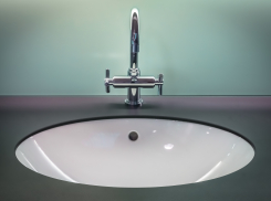 Жители саратовского поселка остались без воды до конца дня