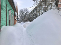 Саратовские улицы пообещали оперативно расчистить от снега 