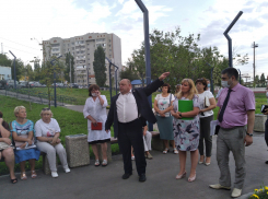 «Поликлиника новая, врачей не хватает»: саратовцы пожаловались министру здравоохранения Олегу Костину
