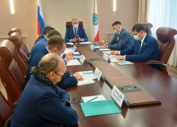 Строительство дворца для игровых видов спорта в Саратове: Радаев недоволен темпами работ