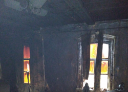 В Саратовской области в огне погиб пожилой курильщик