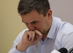 Коммунисту-миллионеру Николаю Бондаренко предложили раскошелиться