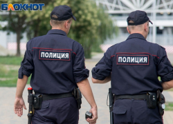 Пьяная женщина напала на полицейского в Саратовской области 