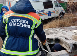 В Саратовской области мужчина упал в колодец