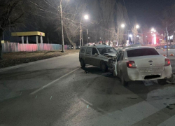 В ДТП пострадали трое взрослых саратовцев и один ребенок