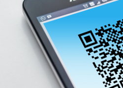 Минцифры рассказало, сколько будут действовать QR-коды о вакцинации