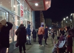 Третий вечер подряд в Саратове эвакуируют торговые центры