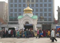 В Саратове возобновляет работу ярмарка на Театральной площади 