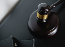 Бизнес-вумен обманула мэрию Саратова почти на миллион рублей, вынесен приговор