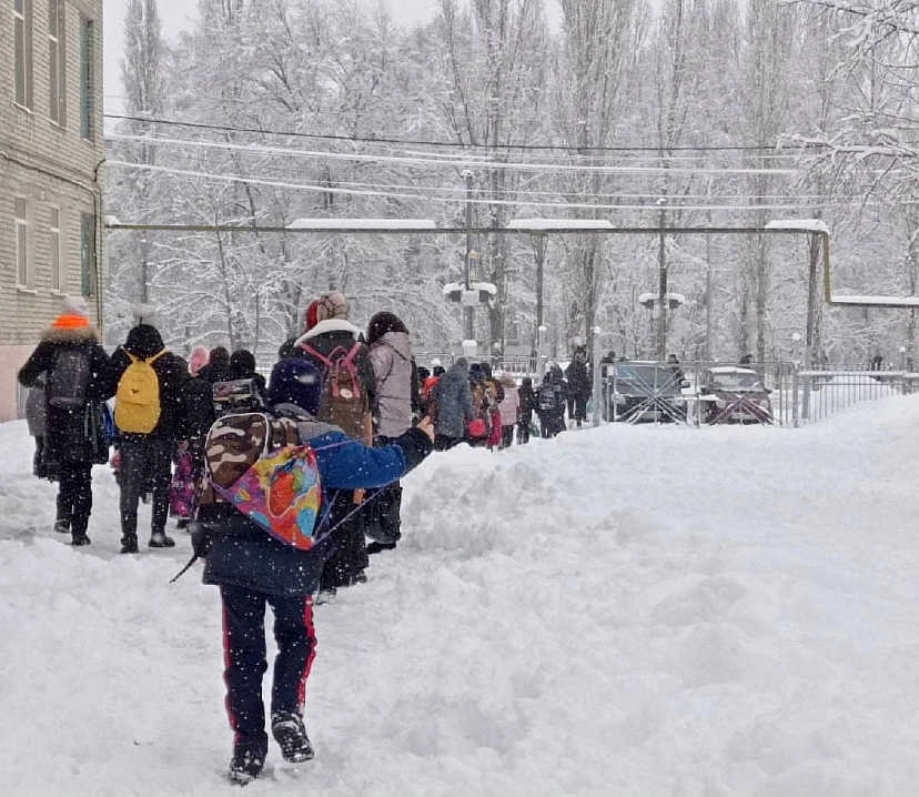 В Саратове из-за угрозы взрыва эвакуировали детские сады и школу