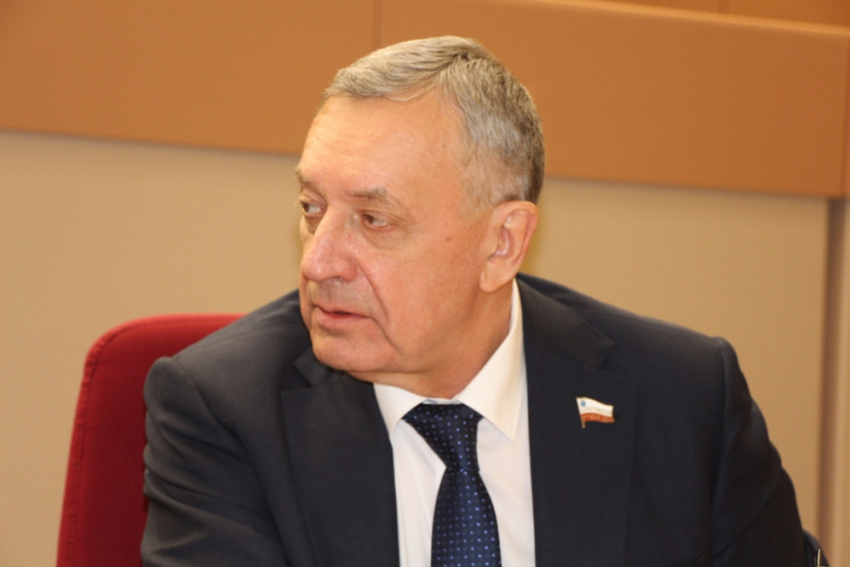 Николай Бушуев: «В Саратове остается много проблем с общественным транспортом и ЖКХ» 