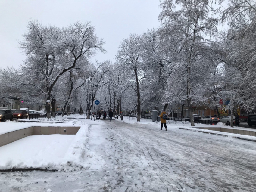 В субботу в Саратовской области ожидается гололедица и туман