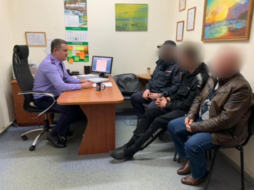 На границе России и Украины задержан парень, устроивший перестрелку в Саратовской области
