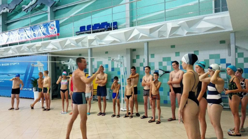В Саратове спортсмены-олимпийцы провели тренировку для «сложных» подростков