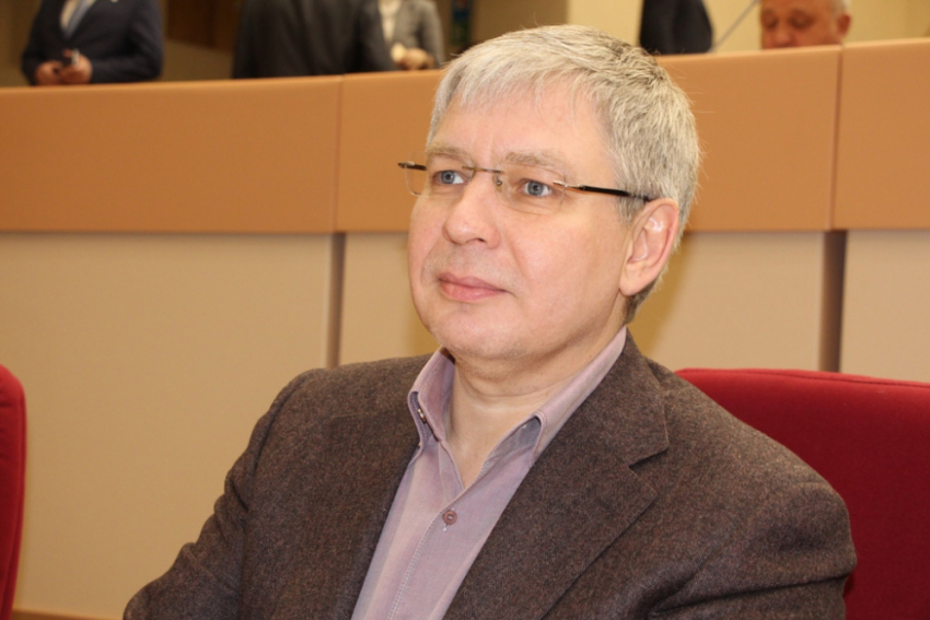 Саратовская областная дума проголосовала за лишение Сергея Курихина мандата депутата 