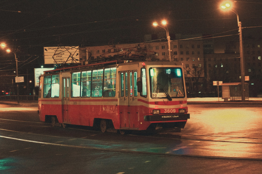 Инцидент с высаживанием из саратовского трамвая несовершеннолетней пассажирки: кто прав